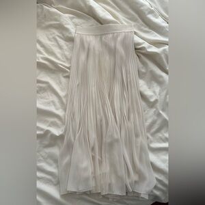 Aritzia Wilfred Twirl Skirt - Small Birch